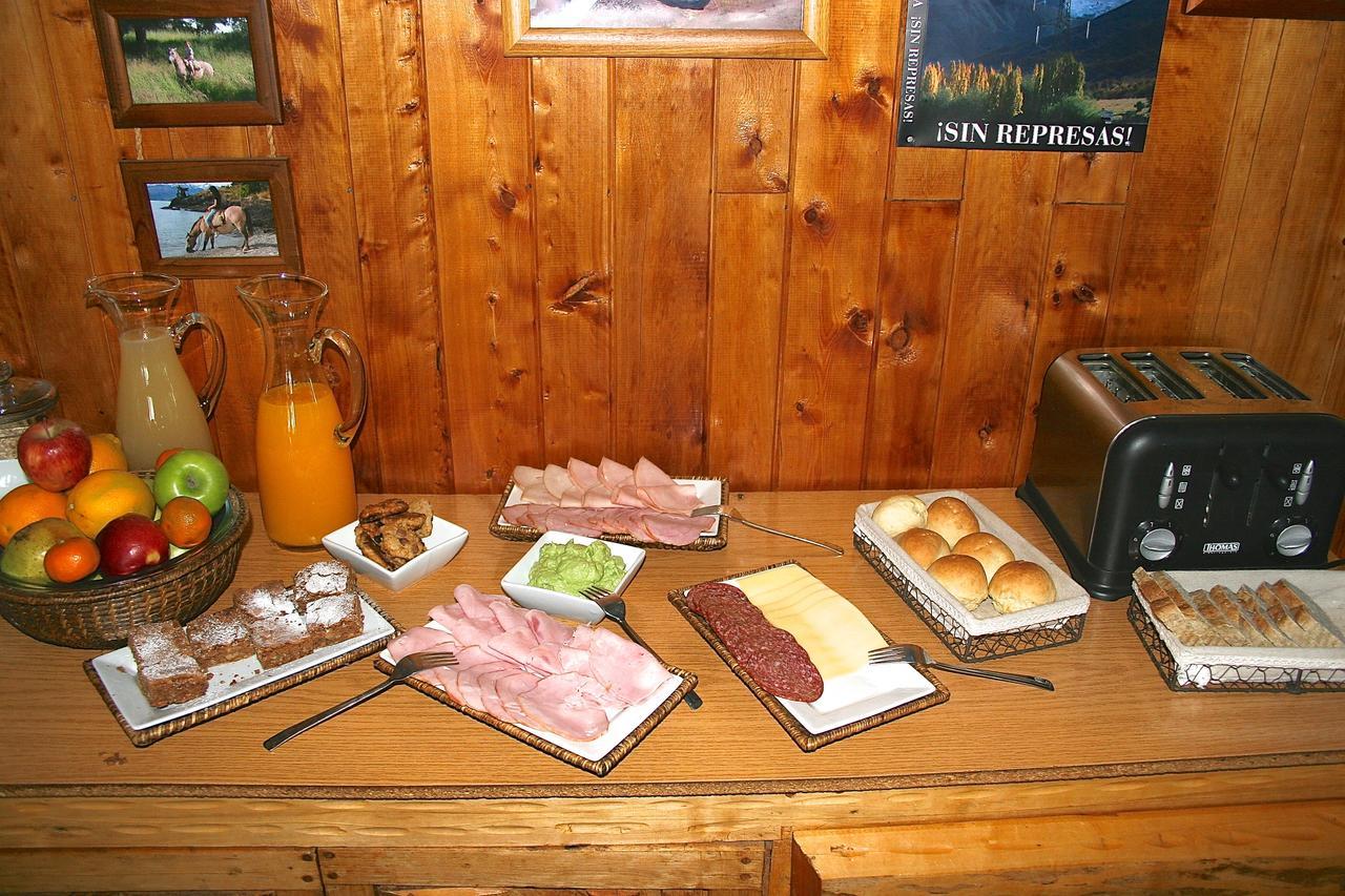 Lodge El Mirador De Guadal Puerto Guadal Esterno foto