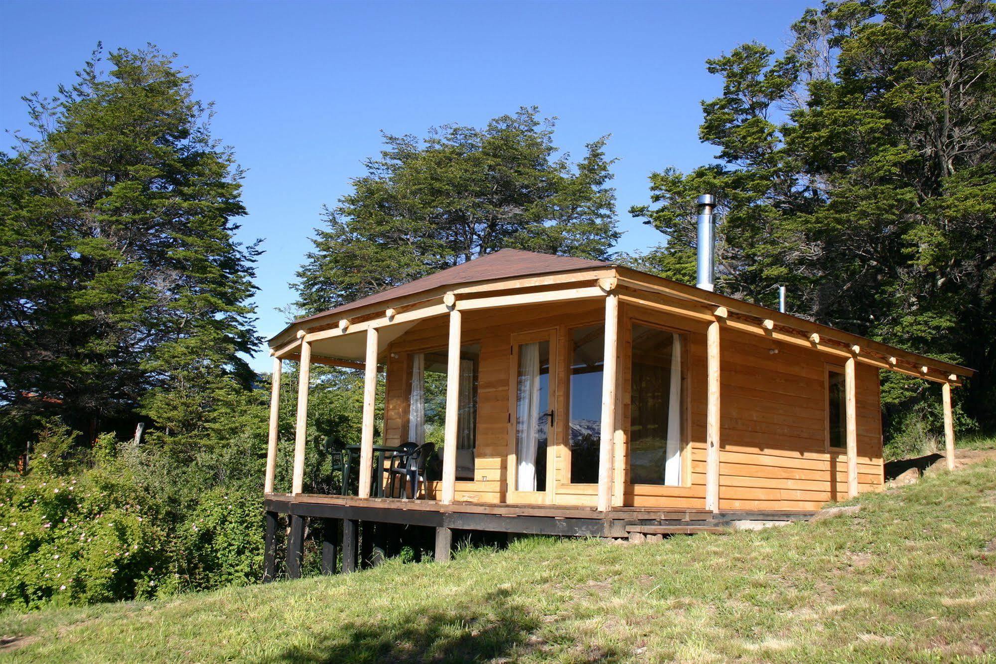 Lodge El Mirador De Guadal Puerto Guadal Esterno foto
